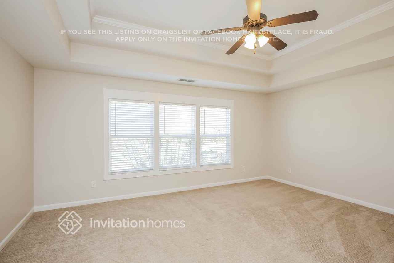4235 Cold Spring Ct - Photo 7 of 16