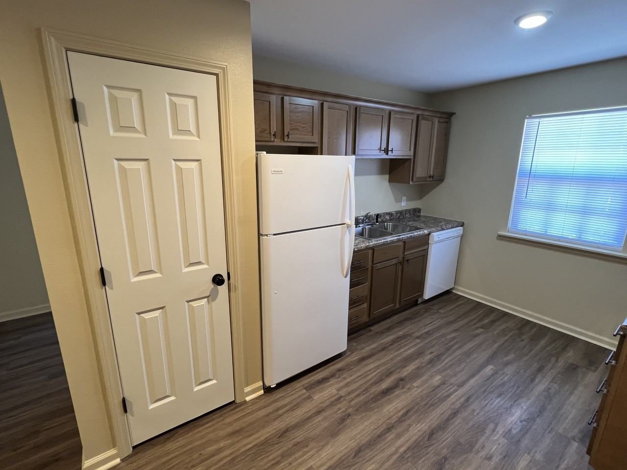 1499 Highway 425 S #1499-20 - Photo 4 of 10
