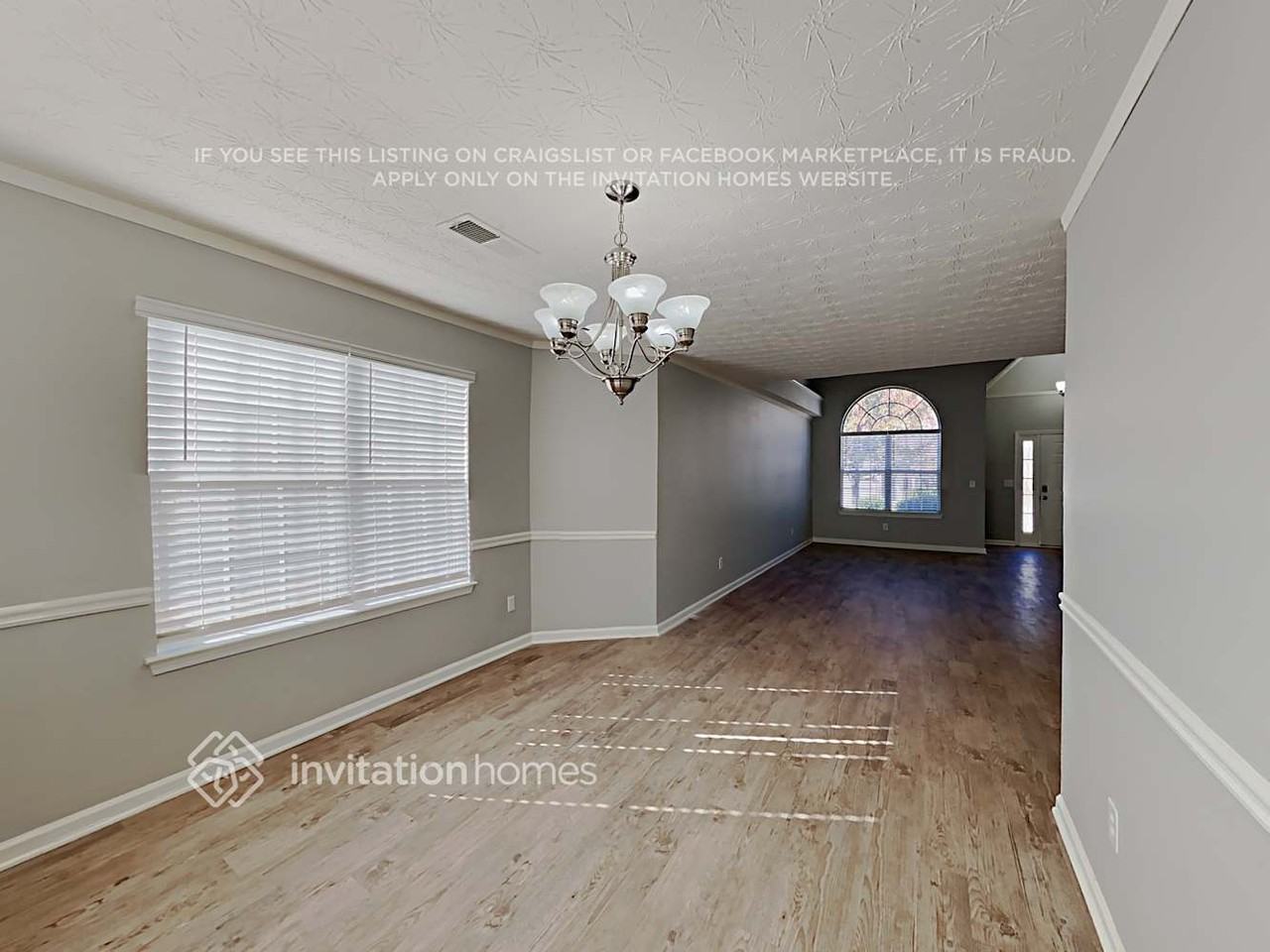 1020 Ivey Ln - Photo 5 of 20