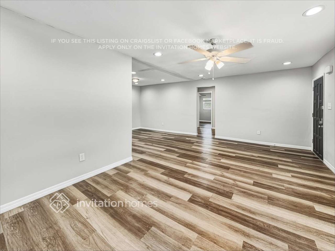 1938 Summit Dr - Photo 4 of 19