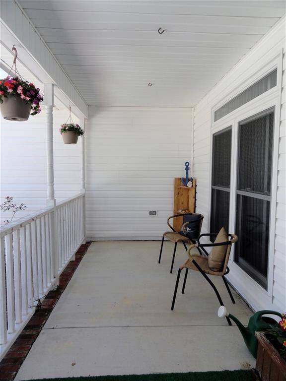 147 East Ivybridge Drive - Photo 3 of 22