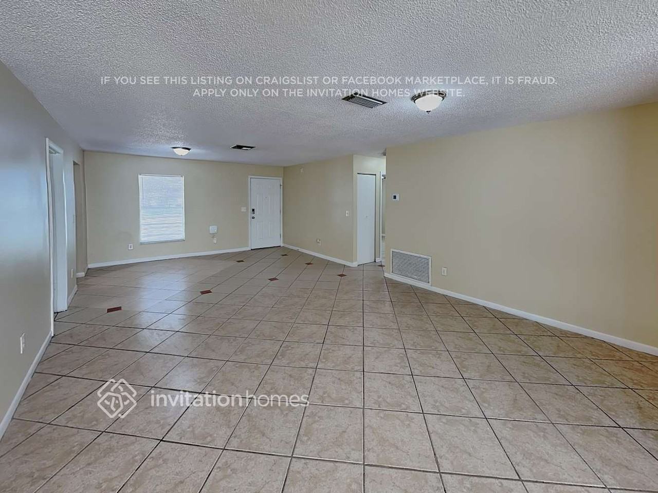 2309 Otis Ave - Photo 4 of 19