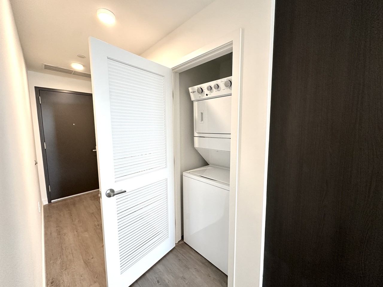 162 Northeast 23rd Street #A - Photo 5 of 13
