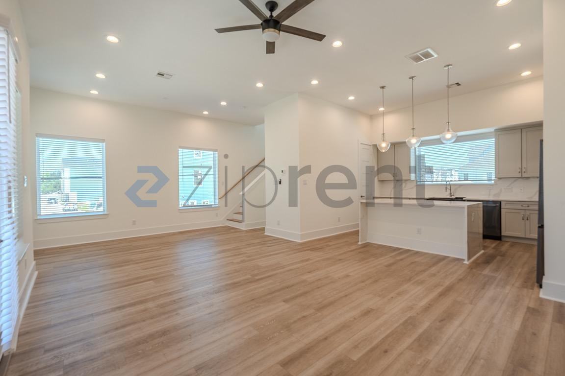 1620 Ojeman Rd #E - Photo 5 of 33