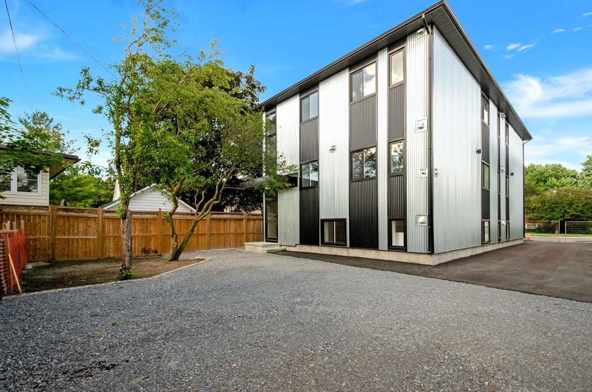 206 Alfred Street - Photo 2 of 20