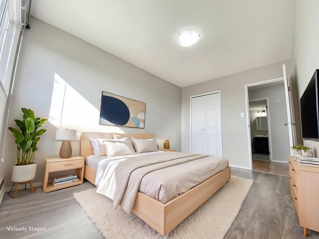 Lynden Court - Photo 6 of 18