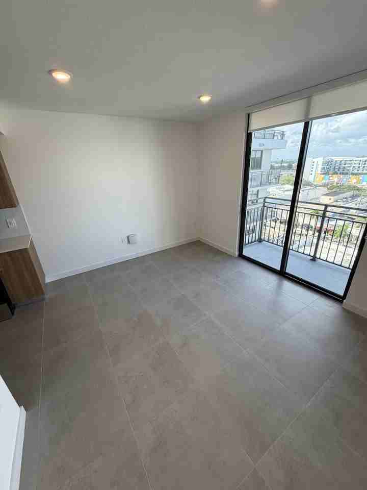 456 South 20th Avenue #S - Photo 4 of 13