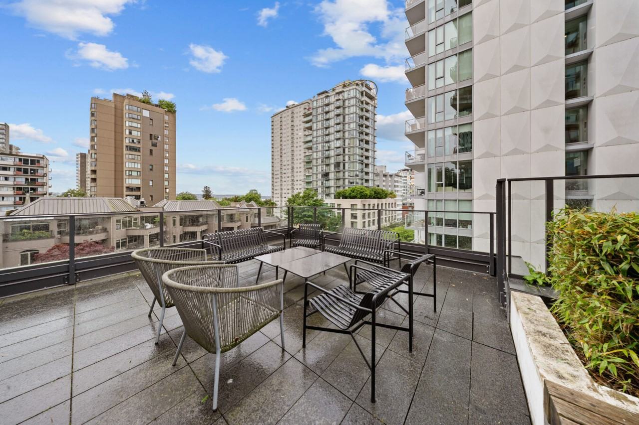 Zephyr Apartments - Photo 5 of 50