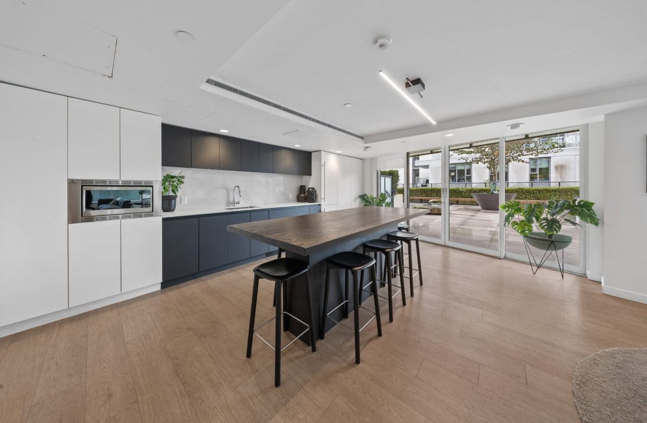 Zephyr Apartments - Photo 6 of 50