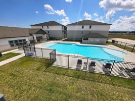 featured image of 6501 Lipes Blvd
