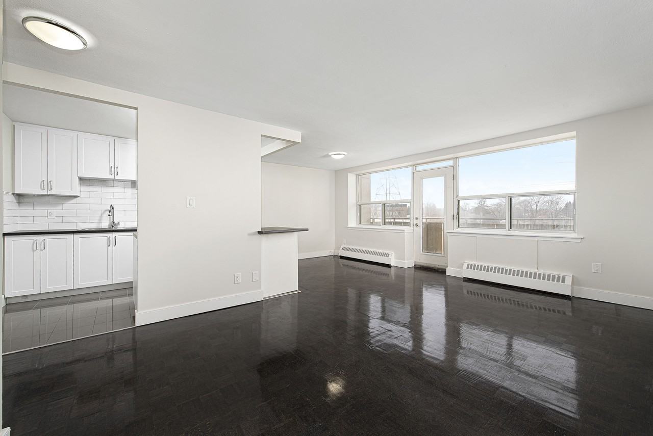 70 Rexdale Blvd - Photo 6 of 13
