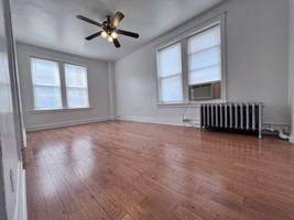 featured image of 3853 Lindell Blvd