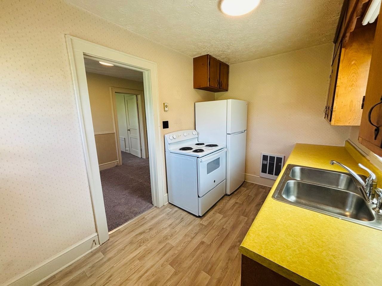 105/65 College St. - Photo 7 of 16