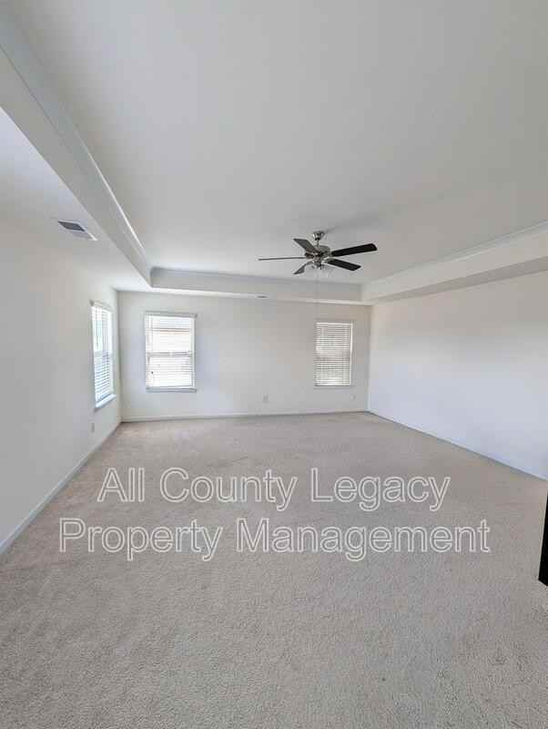 928 Blue Juniper Cir - Photo 6 of 17