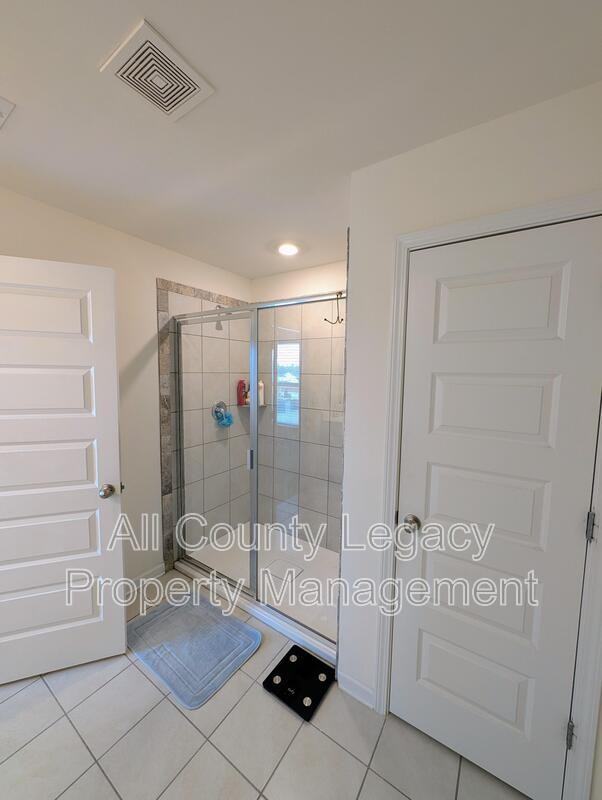 928 Blue Juniper Cir - Photo 7 of 17