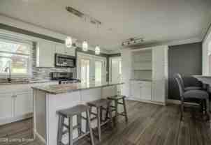 5106 Bardstown Rd - Photo 1 of 1