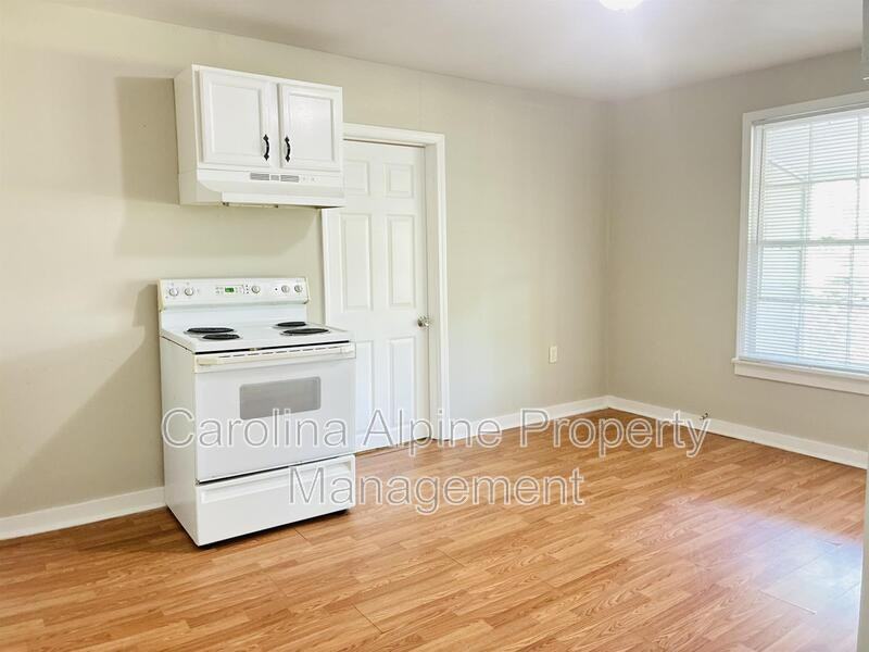 407 Digh St - Photo 4 of 28