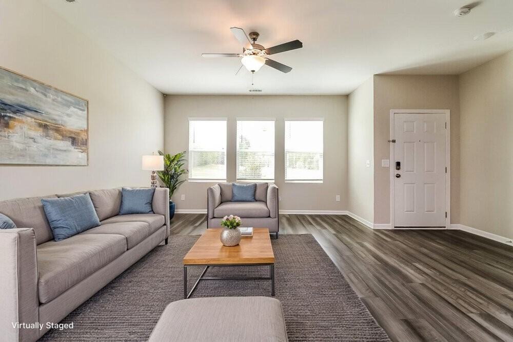 622 Wendell Falls Pkwy - Photo 4 of 20