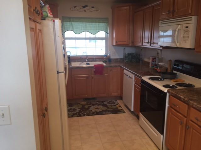 2503 W Crais Ct - Photo 2 of 15