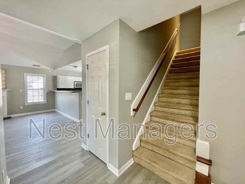 219 Bennington Dr - Photo 7 of 26