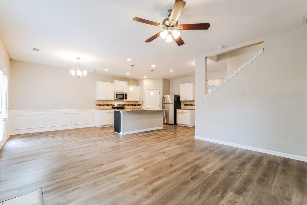 538 Jadetree Ln - Photo 6 of 17