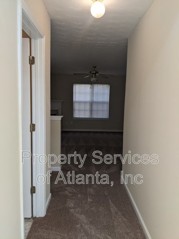 416 Townsend Bnd - Photo 4 of 18