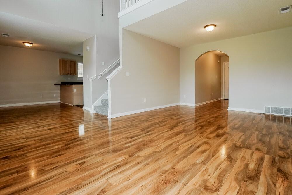 7335 Red Maple Dr - Photo 5 of 17