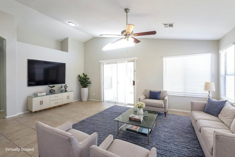 7427 W Tina Ln - Photo 4 of 19