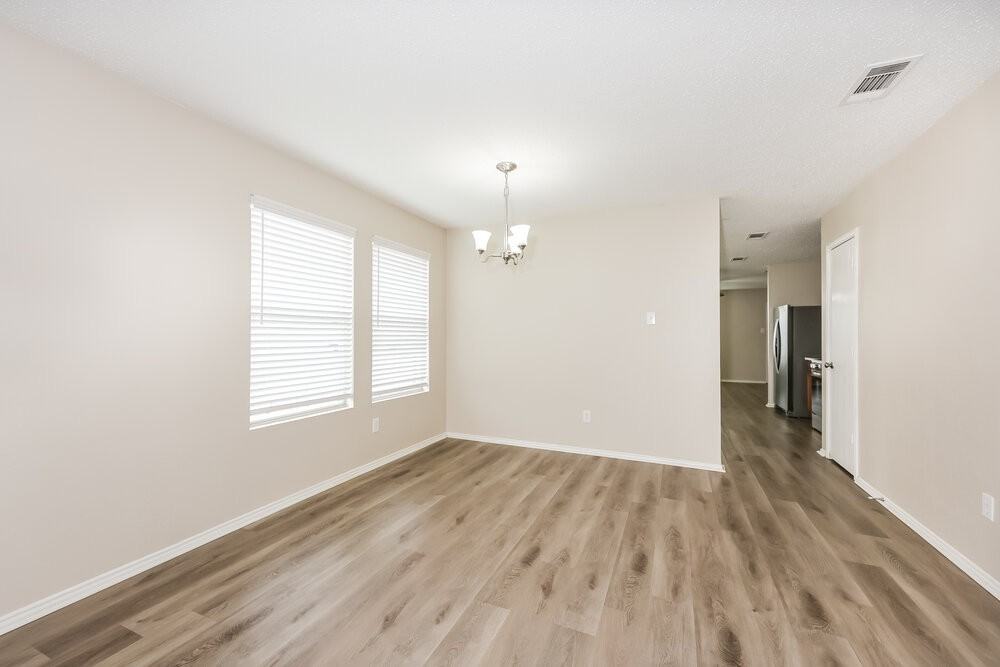 5312 Newcastle Ln - Photo 4 of 16