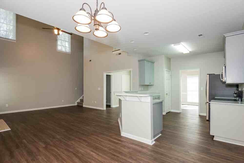 10421 Henbane Ct - Photo 7 of 17