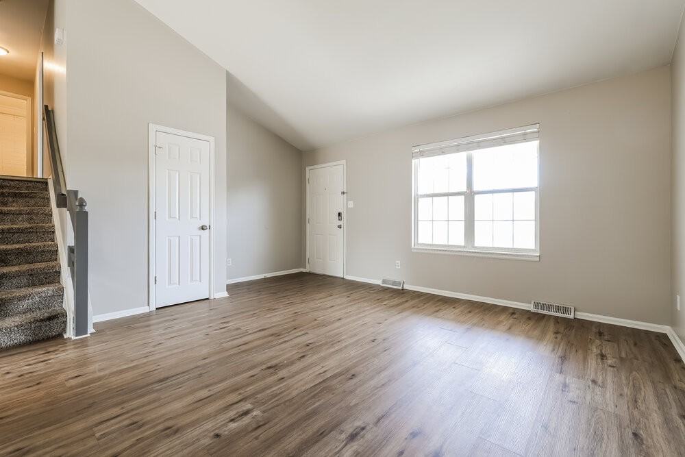 3236 Mather St - Photo 6 of 18