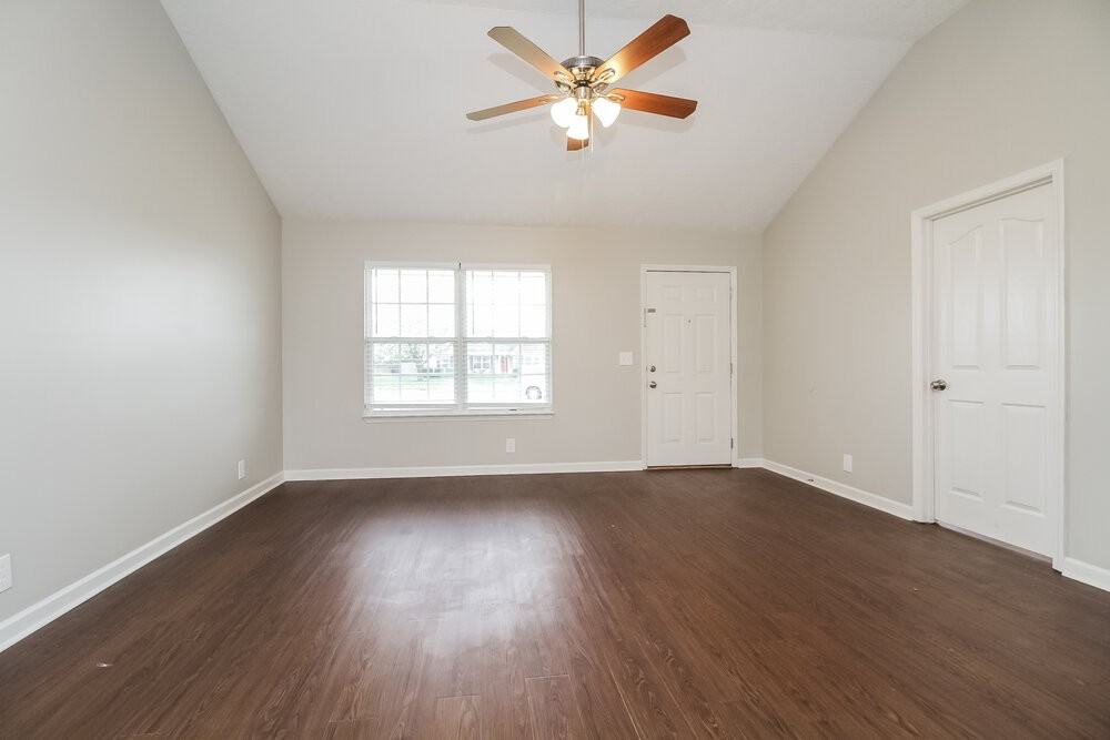 1606 Vista Ct - Photo 3 of 16