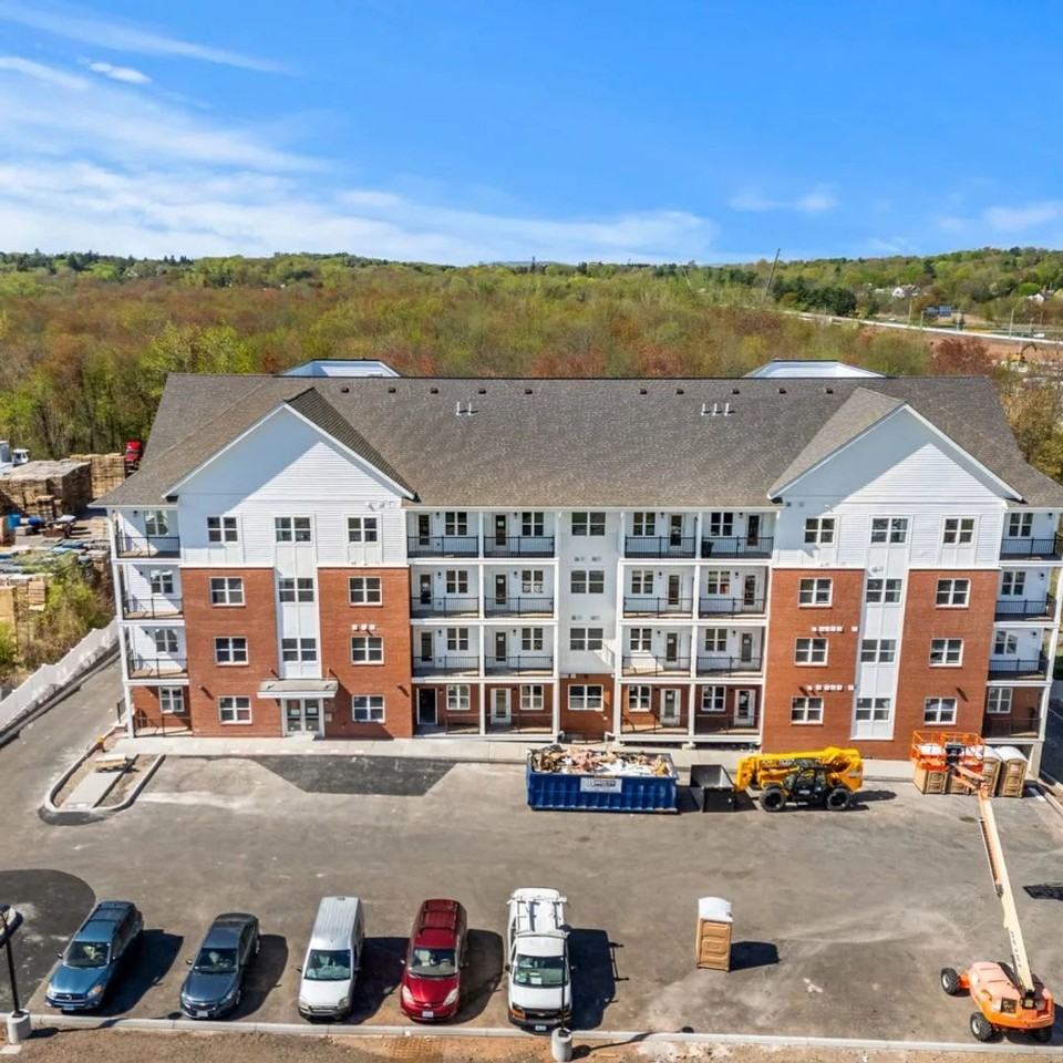 Pomeroy Apartments - Photo 3 of 45