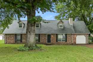 209 Lexington Dr - Photo 1 of 1
