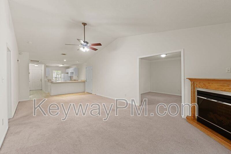 9029 Baker Ct - Photo 4 of 20
