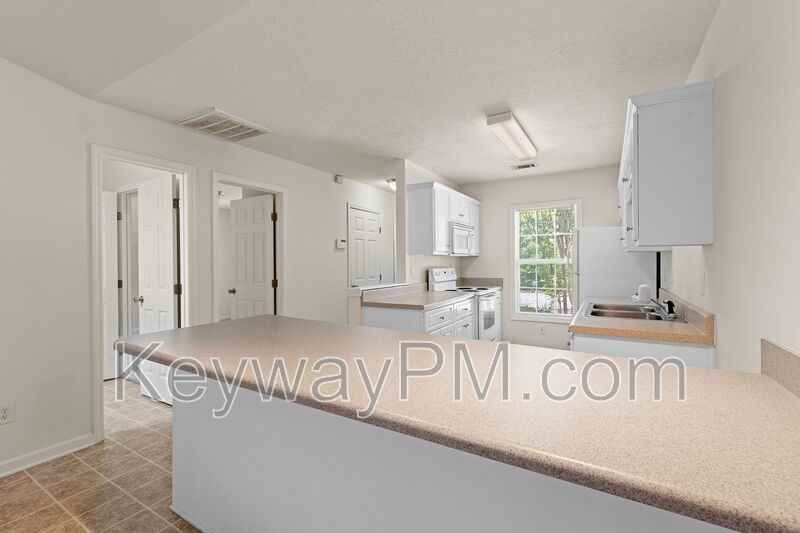 9029 Baker Ct - Photo 7 of 20