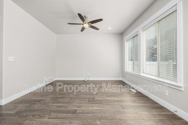 626 N Preserve Dr - Photo 7 of 24