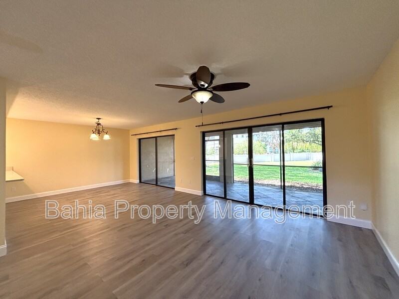 8048 Sandpoint Blvd - Photo 4 of 25