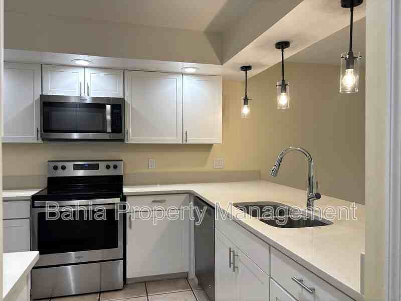 8048 Sandpoint Blvd - Photo 7 of 25