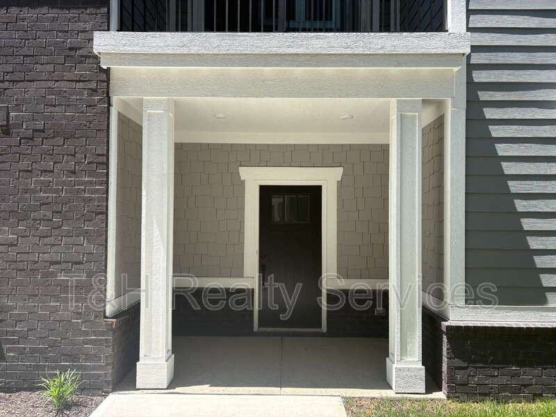 5790 Arcade Blvd - Photo 3 of 31