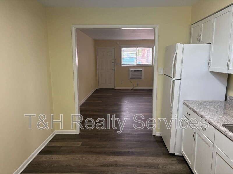 7046 East Us Highway #7 - Photo 6 of 14