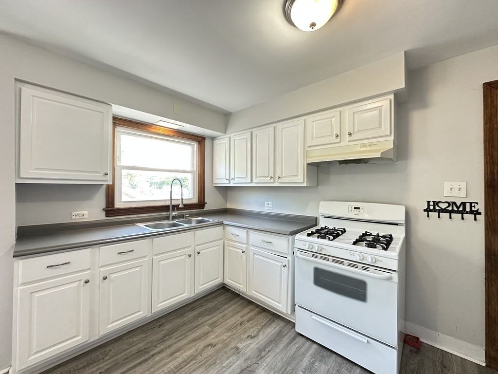 312 23rd Ave #2 - Photo 3 of 21