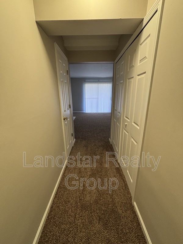3221 Kemmons Dr #2 - Photo 2 of 27
