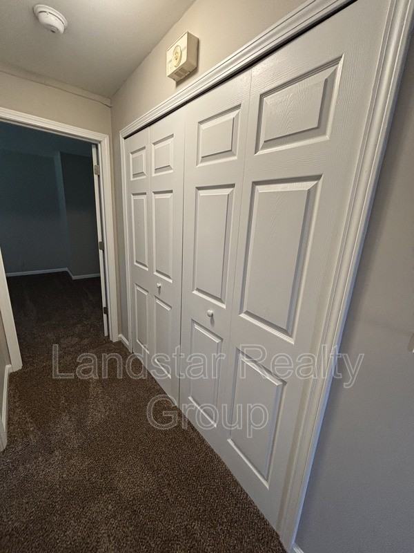 3221 Kemmons Dr #2 - Photo 5 of 27