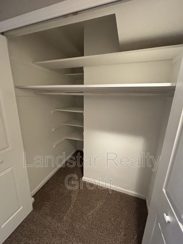 3221 Kemmons Dr #2 - Photo 6 of 27