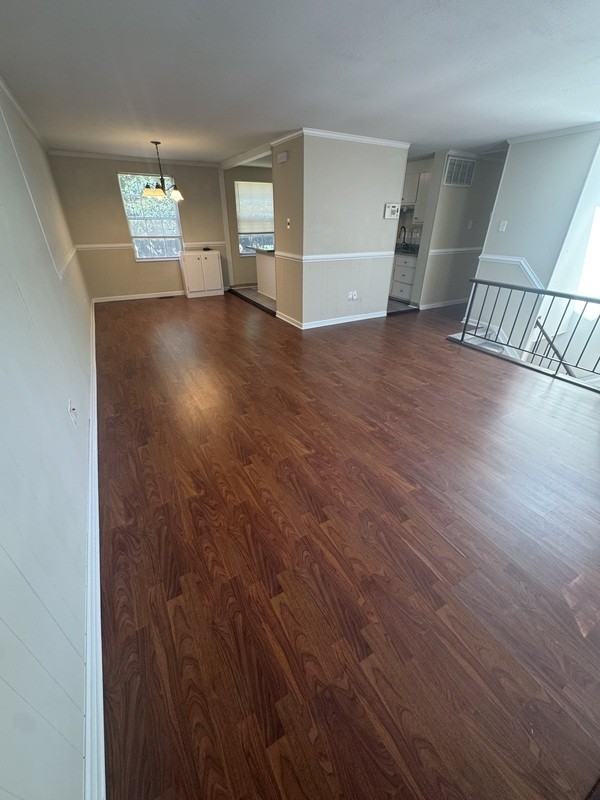 4020 Laurelwood Rd - Photo 5 of 19