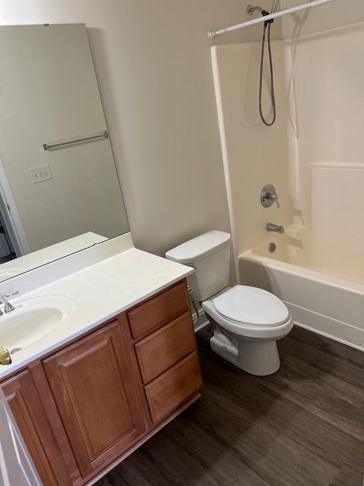 111 Portsmith Dr #6 - Photo 6 of 13