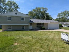 featured image of 4920 Desoto Dr