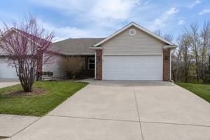 featured image of 7420 Arratt Ct