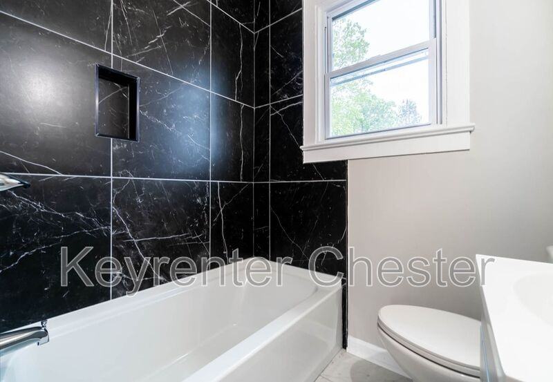 3500 Oaklawn Blvd - Photo 5 of 11